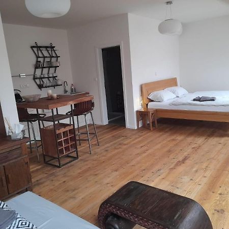 Rv Apartman Mikulov Eksteriør bilde