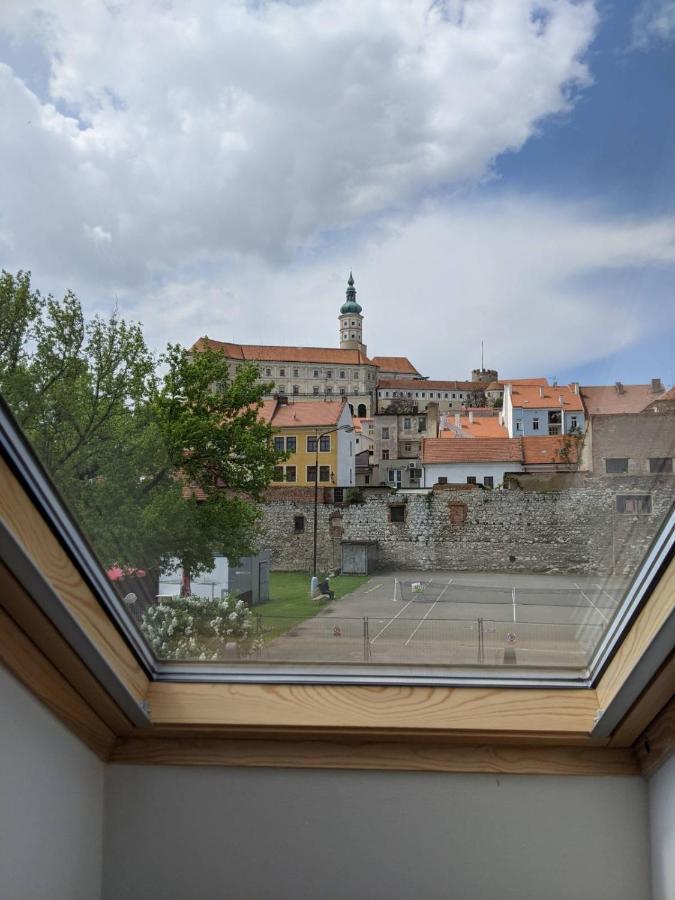 Rv Apartman Mikulov Eksteriør bilde