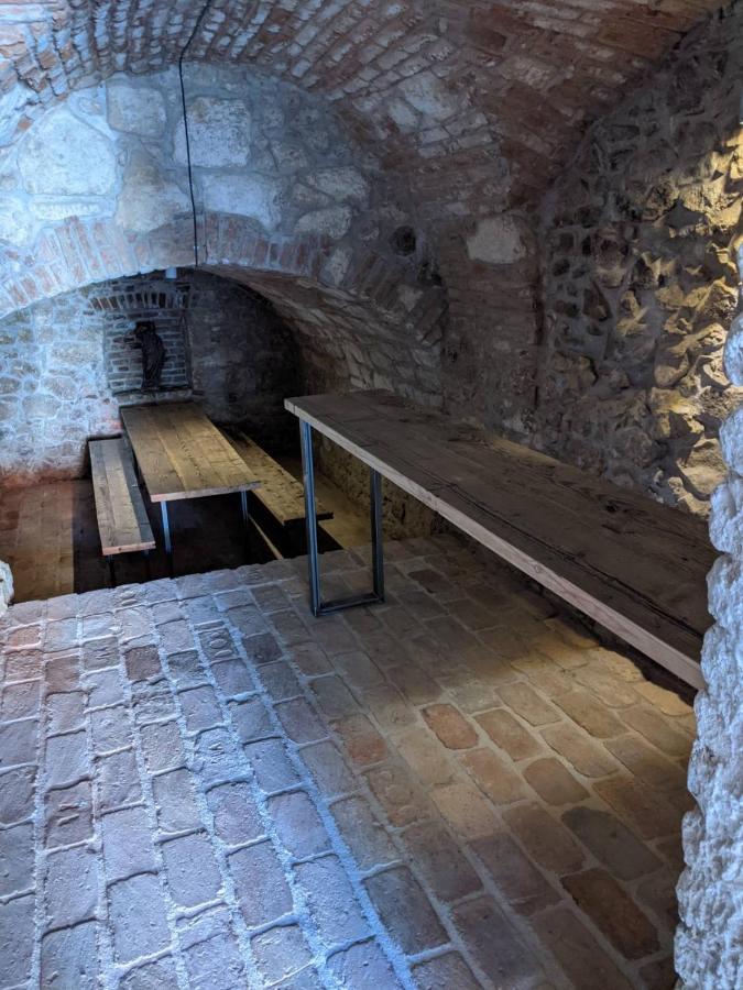 Rv Apartman Mikulov Eksteriør bilde