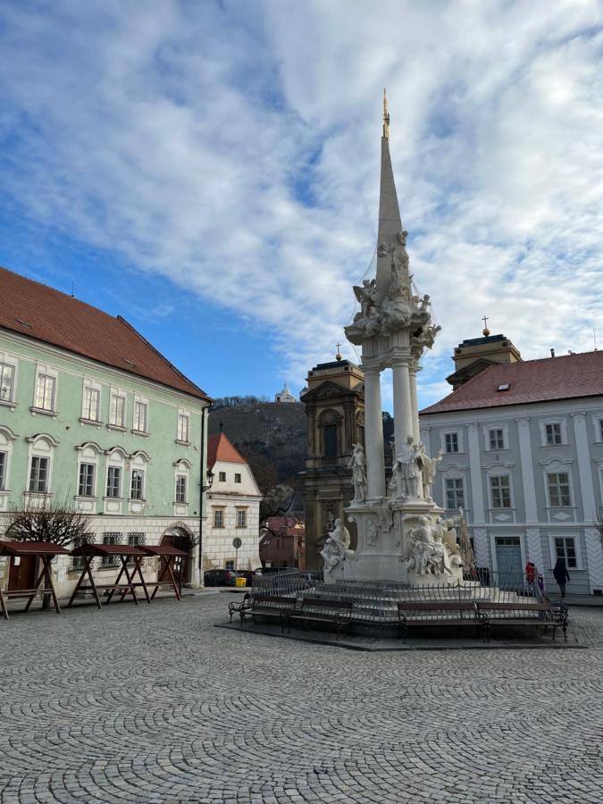 Rv Apartman Mikulov Eksteriør bilde